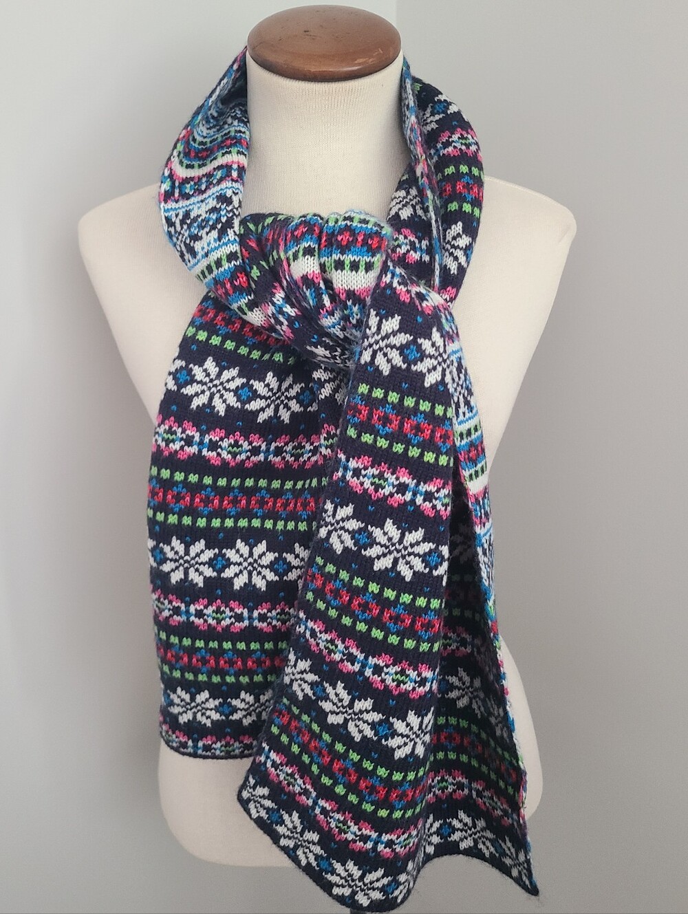 Vintage Deadstock Aerie Scarf Fair Isle Nordic Y2K Preppy Snowflake Crazy Stripe